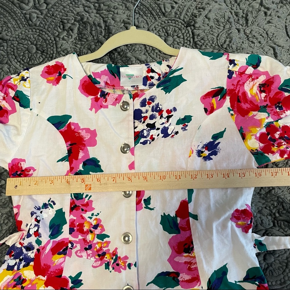 Vintage Floral Rompers - Picture 8 of 16